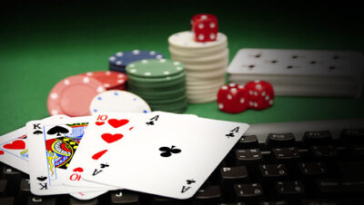 4 Ways to Spots Regs at the Poker Table